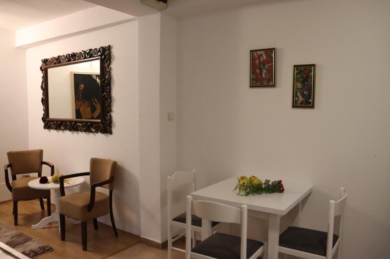 Nikšić Frile Apartments מראה חיצוני תמונה